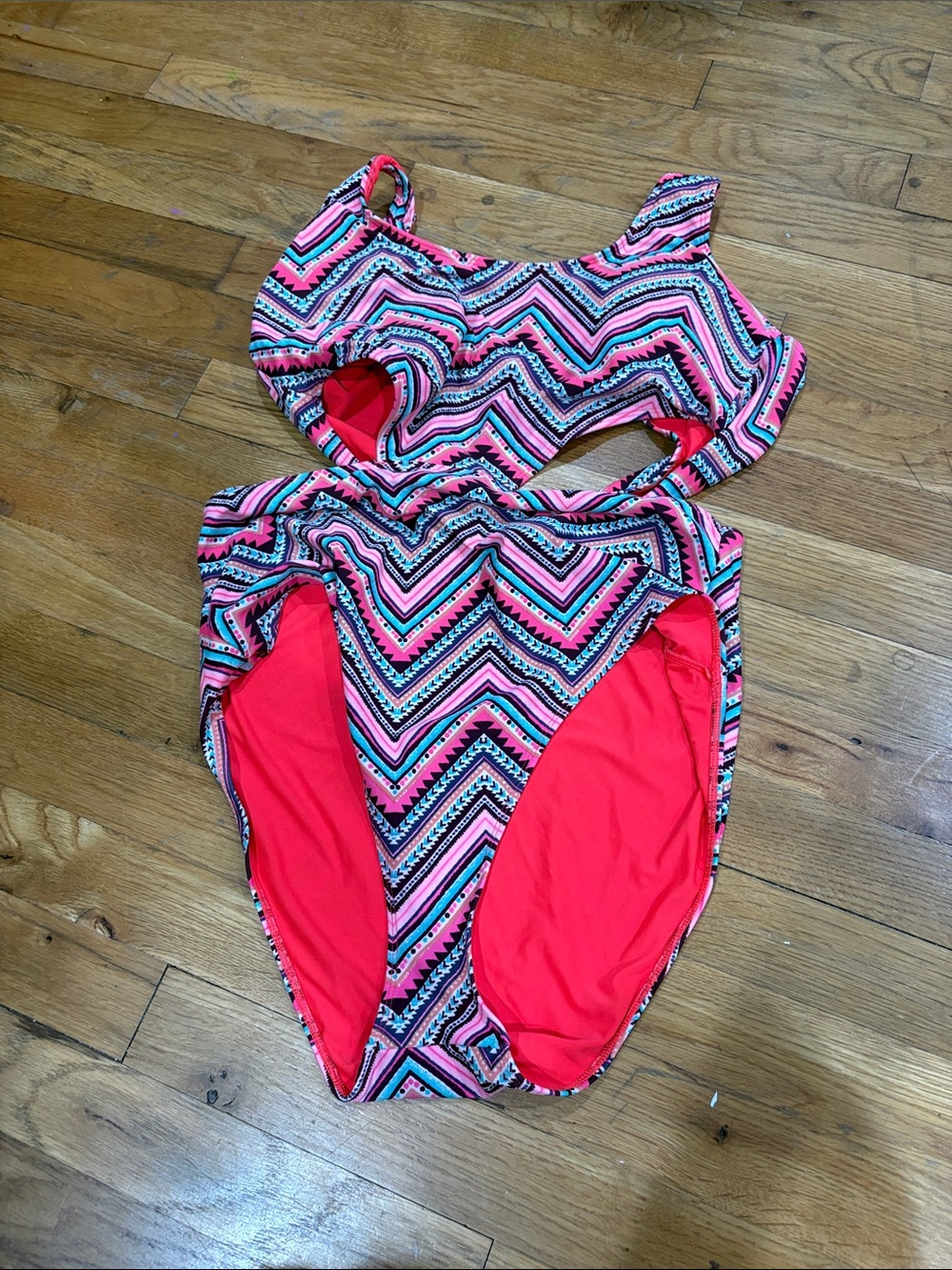Chevron Cutout One-Piece Swimsuit in Pink and Black size XXL aerie